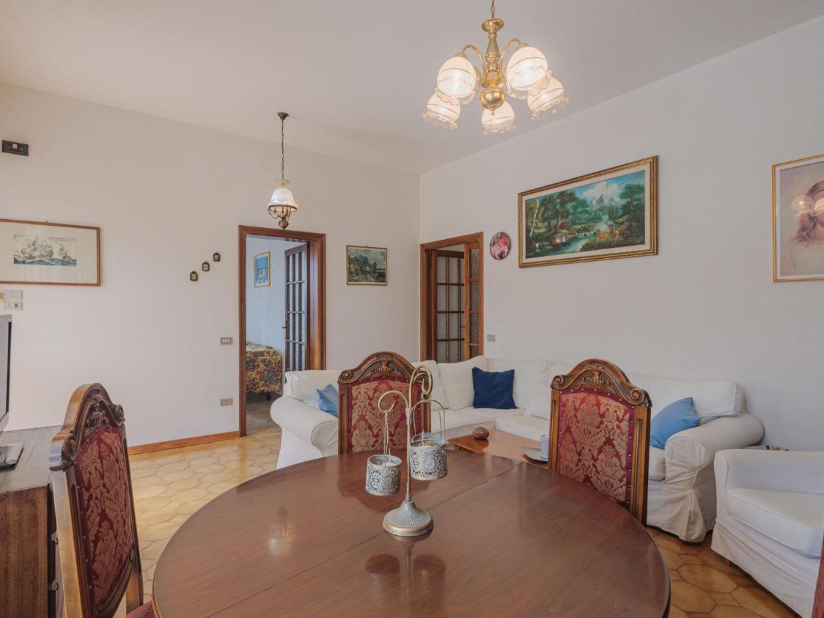 Apartment Del Freo By Interhome Монтиньйозо Экстерьер фото